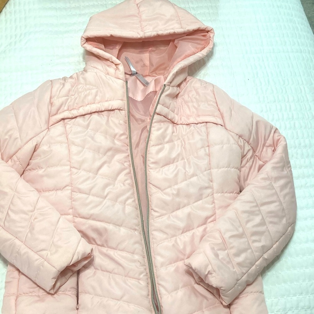 Women’s pink puffer jacket